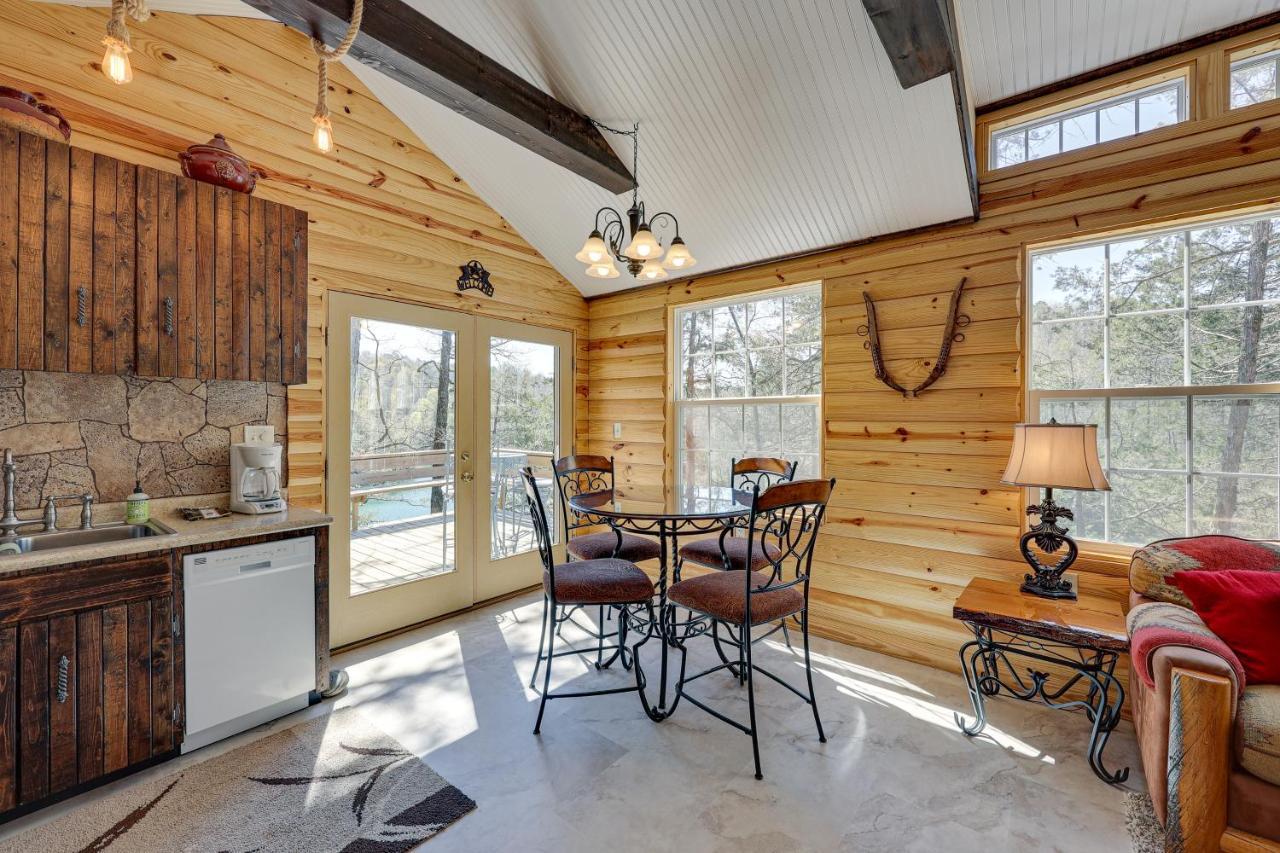 Cliffside Eureka Springs Cabin With Beaver Lake View Exterior photo